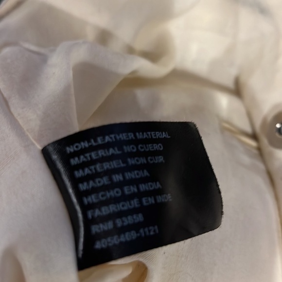 𝅺CLOTH Hobo Tote Bag with fringe and woven fabric - Picture 6 of 10